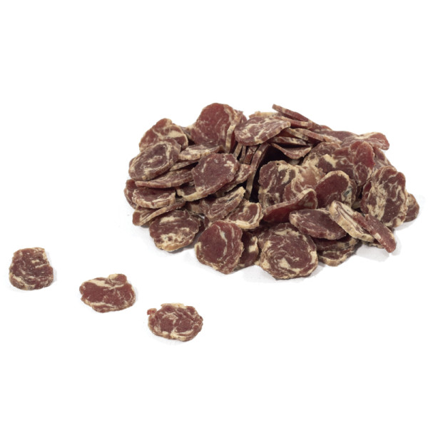 Новинка: Лакомство для кошек с говядиной и треской от Triol